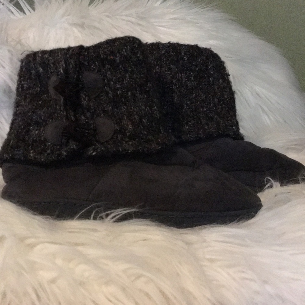 Women’s boot slippers